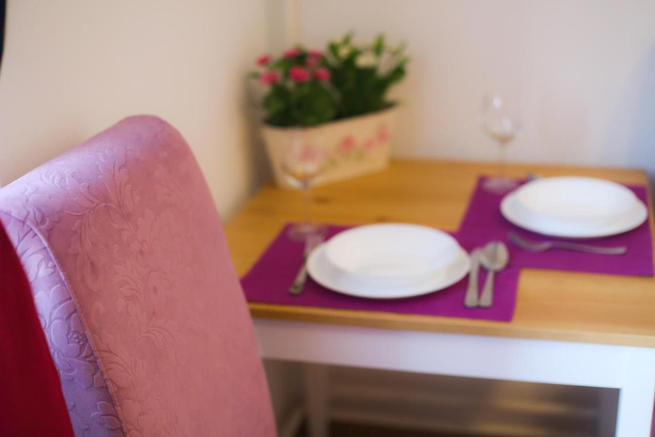 Studio Apartman Ld U Strogom Centru Novi Sad Exteriör bild